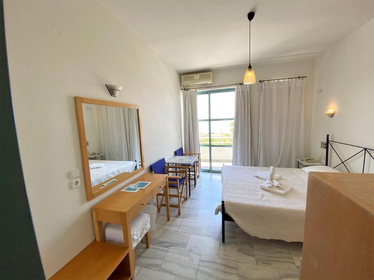 Hotel Plakures Falasarna Extérieur photo