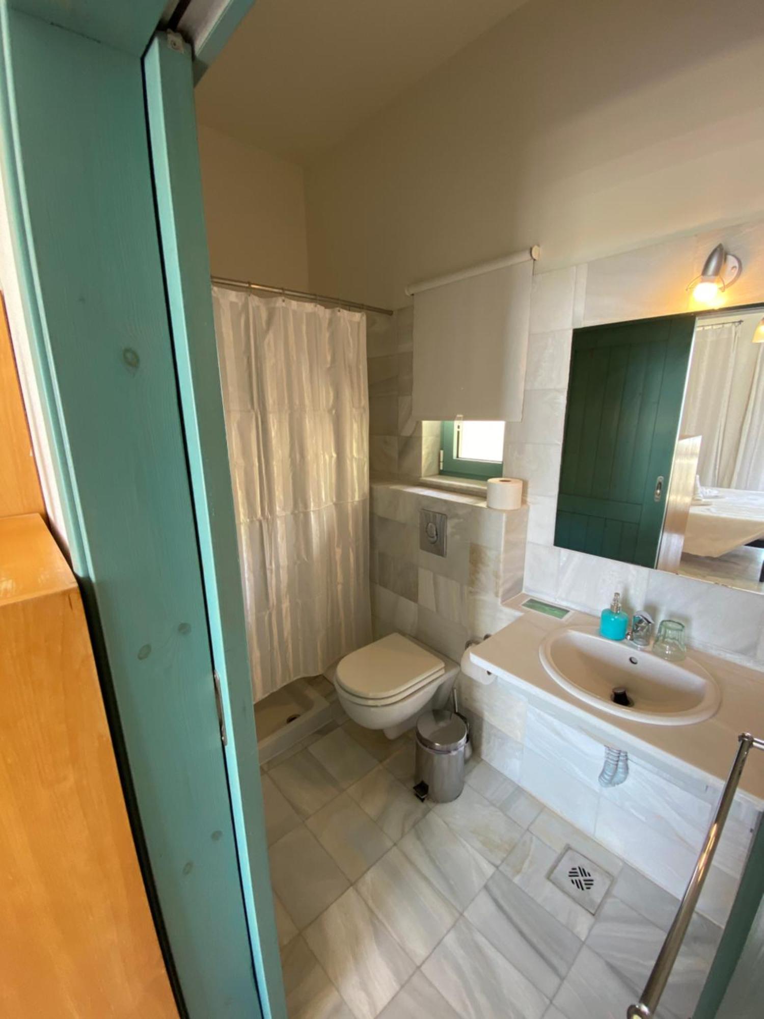 Hotel Plakures Falasarna Extérieur photo